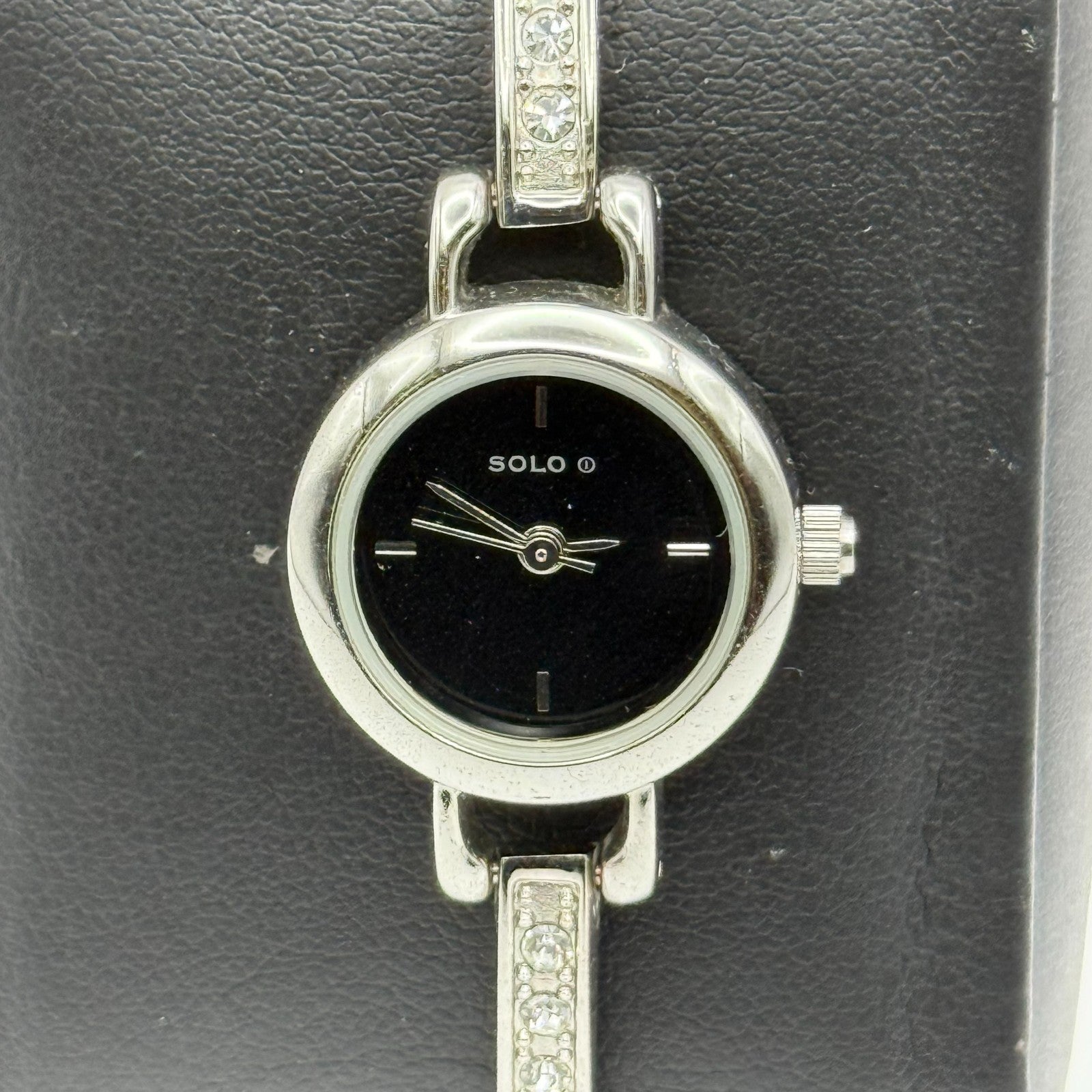 Solo Ladies Quartz Watch Black Dial Rhinestone Accents Bracelet Working 19mm