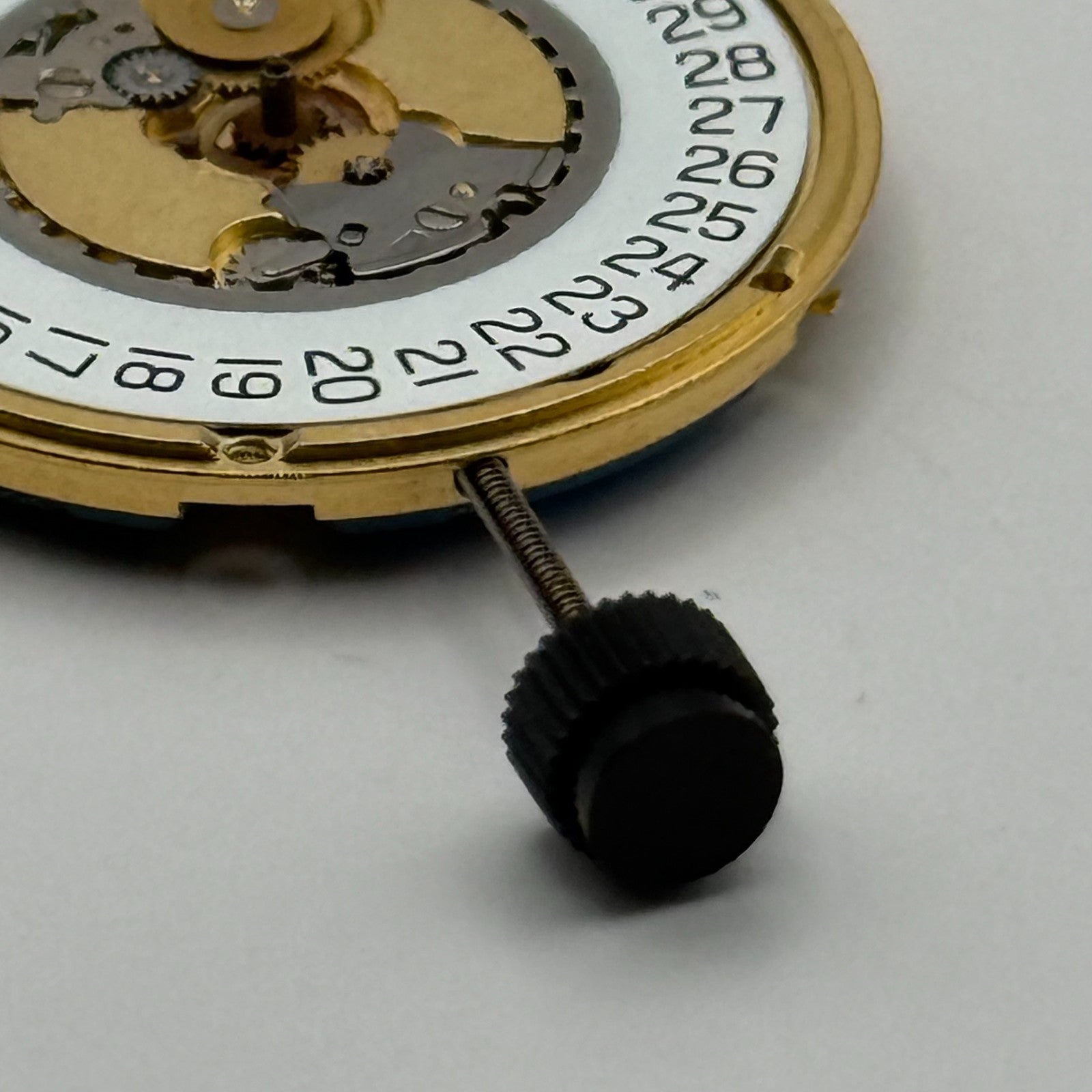 ETA 955.412 Watch Movement Running Quartz Tag Heuer 2.95 Parts Repair 23.9mm