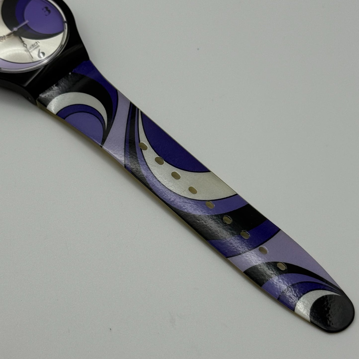 2005 Swatch Jelly in Jelly Purple Mystery SUJB101 Quartz Watch + Box 36mm