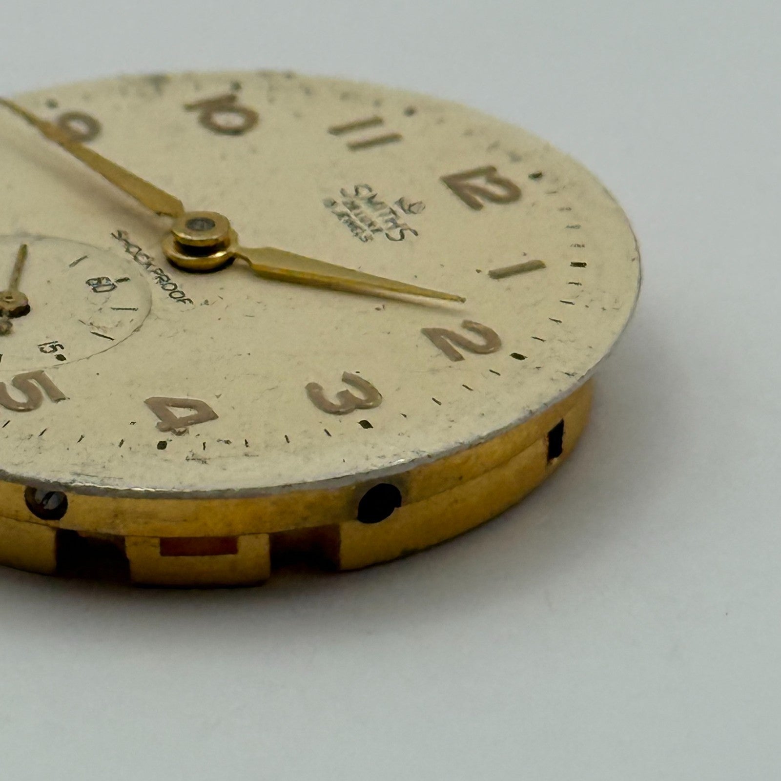 Smiths De Luxe 72 Shockproof Watch Movement Manual Wind Vintage Parts 26.9mm