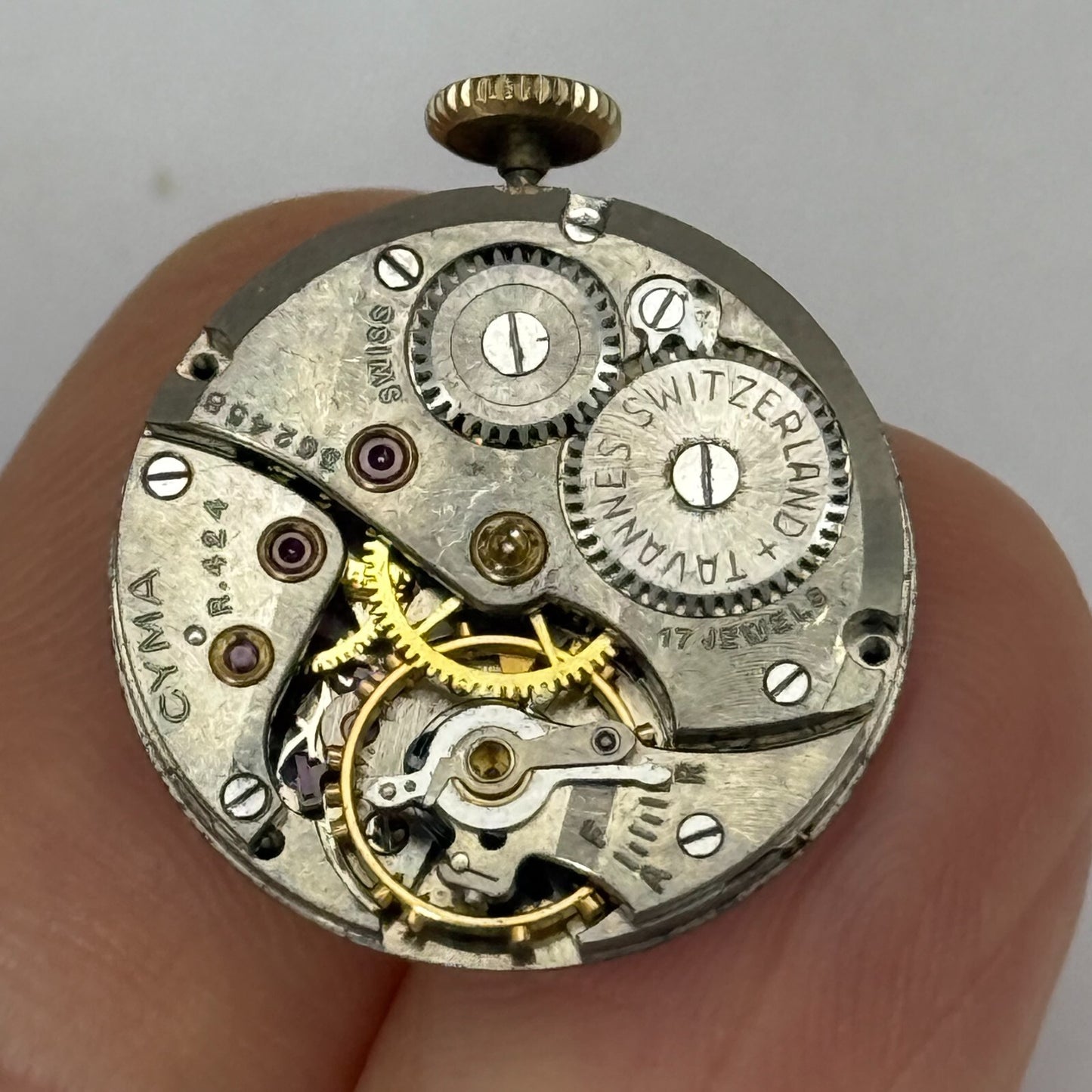 19.7mm Vintage Cyma R.424 Swiss 17 Jewels Manual Wind Watch Movement PART REPAIR