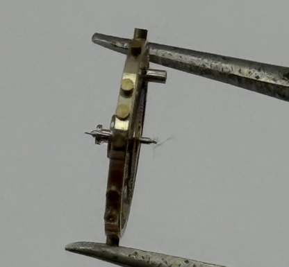 ETA 1080 Balance Wheel Complete And Spring 10 1/2''' 156 M Watch Movement Parts 