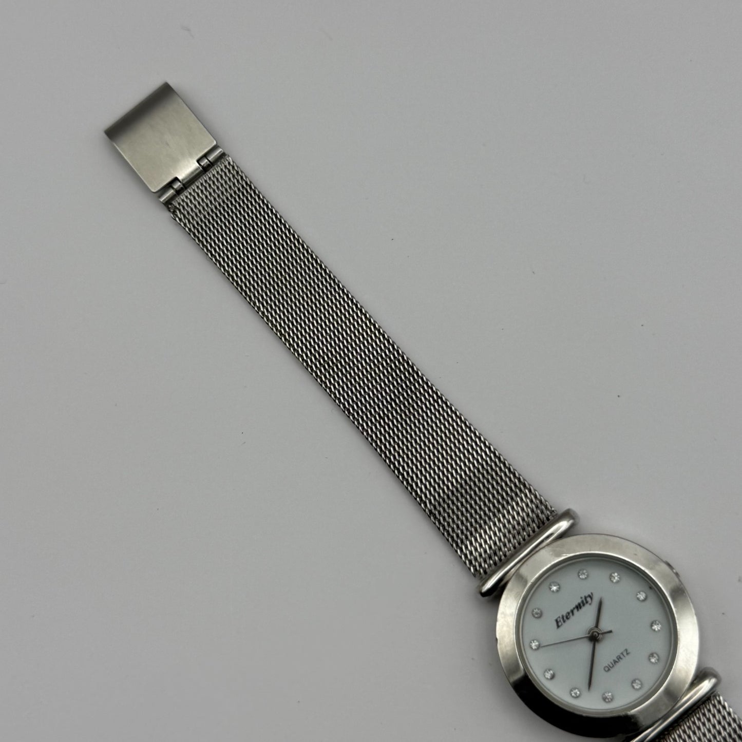 Enternity Ladies Quartz Watch Crystal Markers Silver Tone Mesh Band Working 25mm