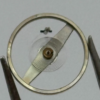 FEF 370 371 Balance Wheel Complete And Spring  176 Watch Movement Parts NOS