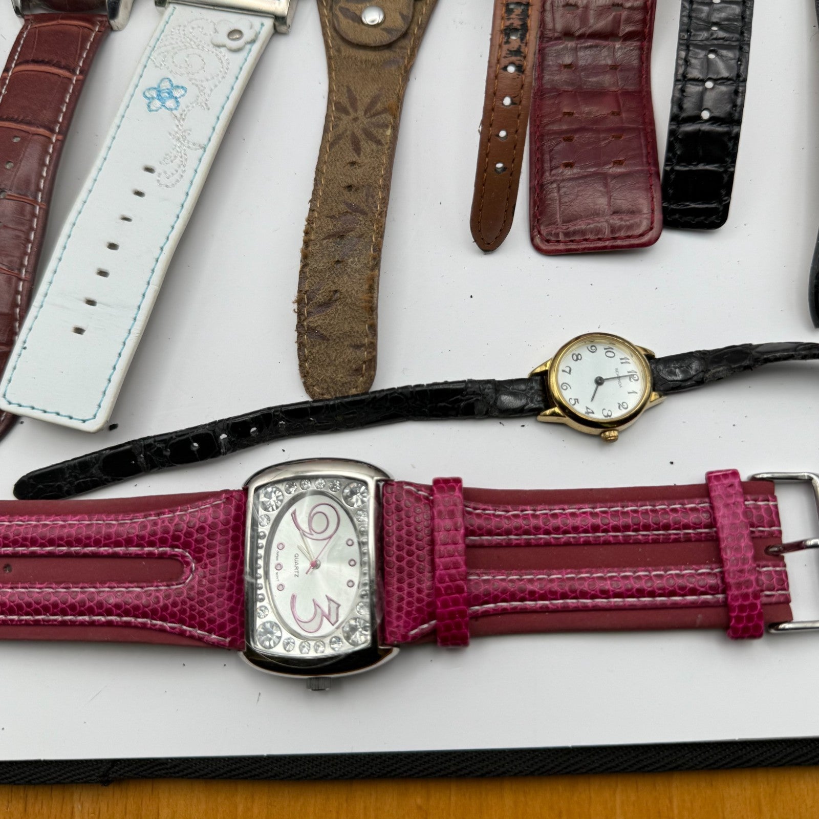 Bundle Of 15 Quartz Watches Job Lot Modern / Vintage Untested Parts / Repair