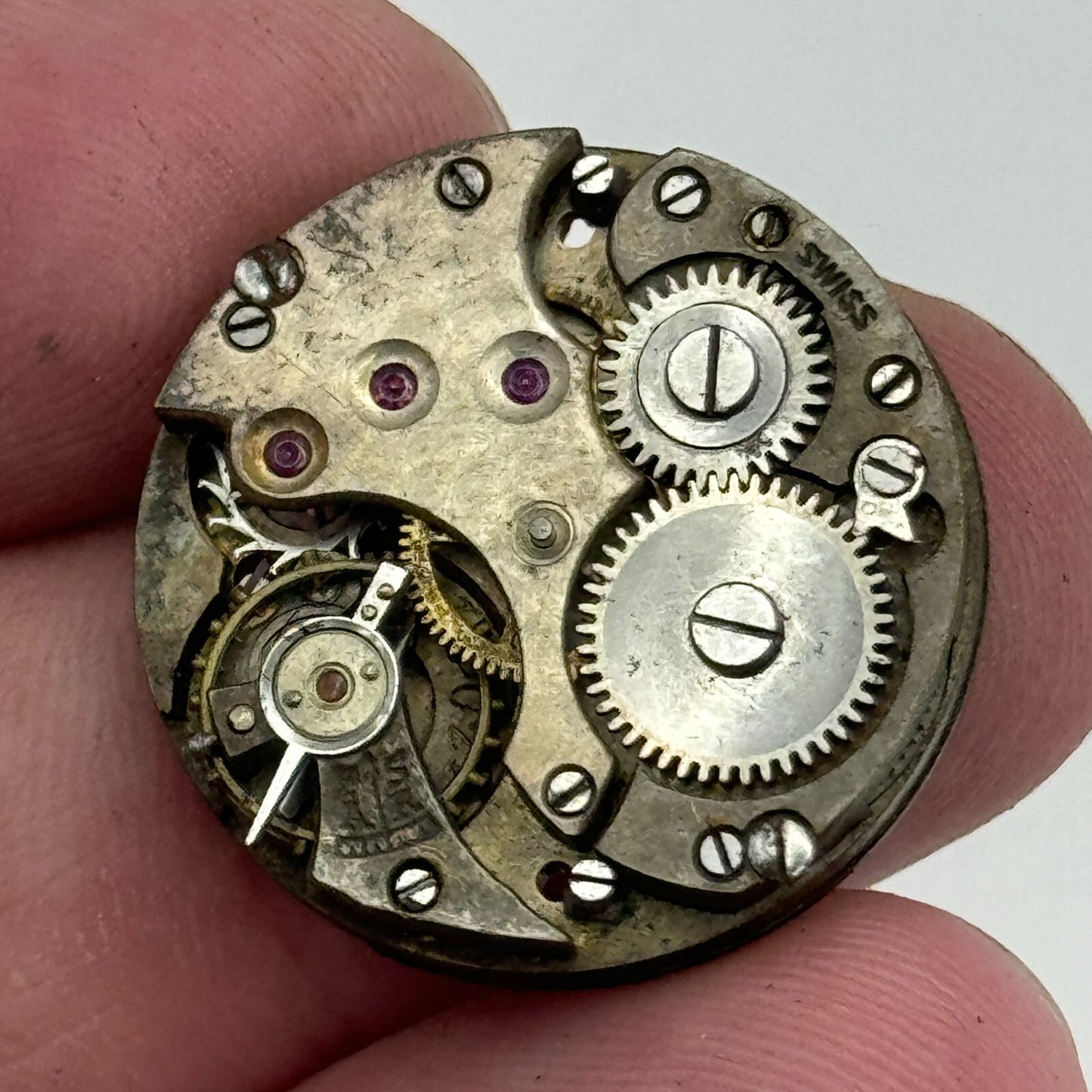 23.6mm Unidentified Cal 8028 Manual Wind Watch Movement Swiss Vintage PARTS