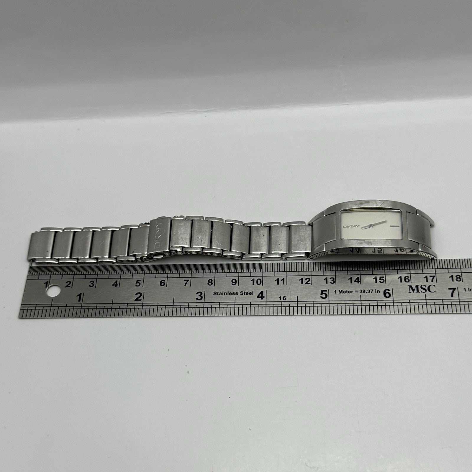 23mm Working Ladies DKNY NY-3030 Stainless Steel Quartz Watch Broken Strap