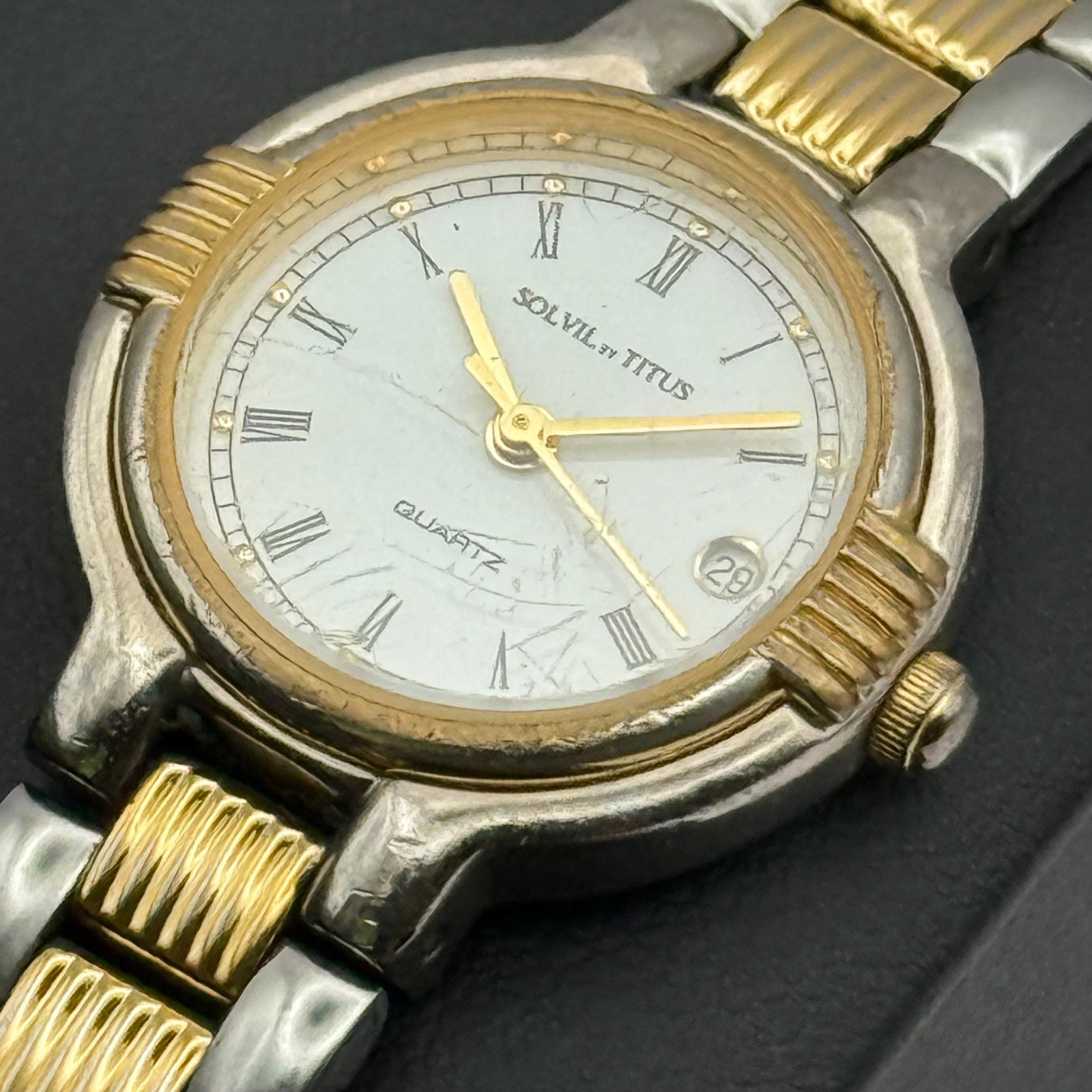 Solvil Et Titus Ladies Quartz Watch Date Dial Two Tone Bracelet Working 25mm