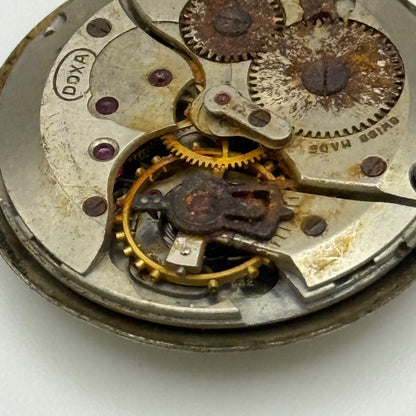 Doxa ETA 932 Watch Movement Manual Wind Rusted Vintage Swiss Parts Repair 25.9mm
