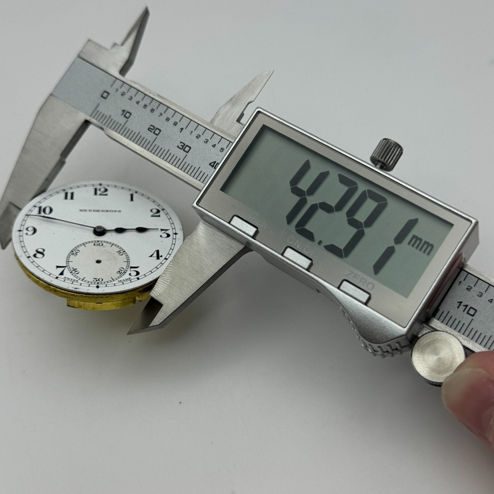 42.9mm High Grade Hendersons 17 Jewels Balance Ok Hunter Pocket Watch Movement