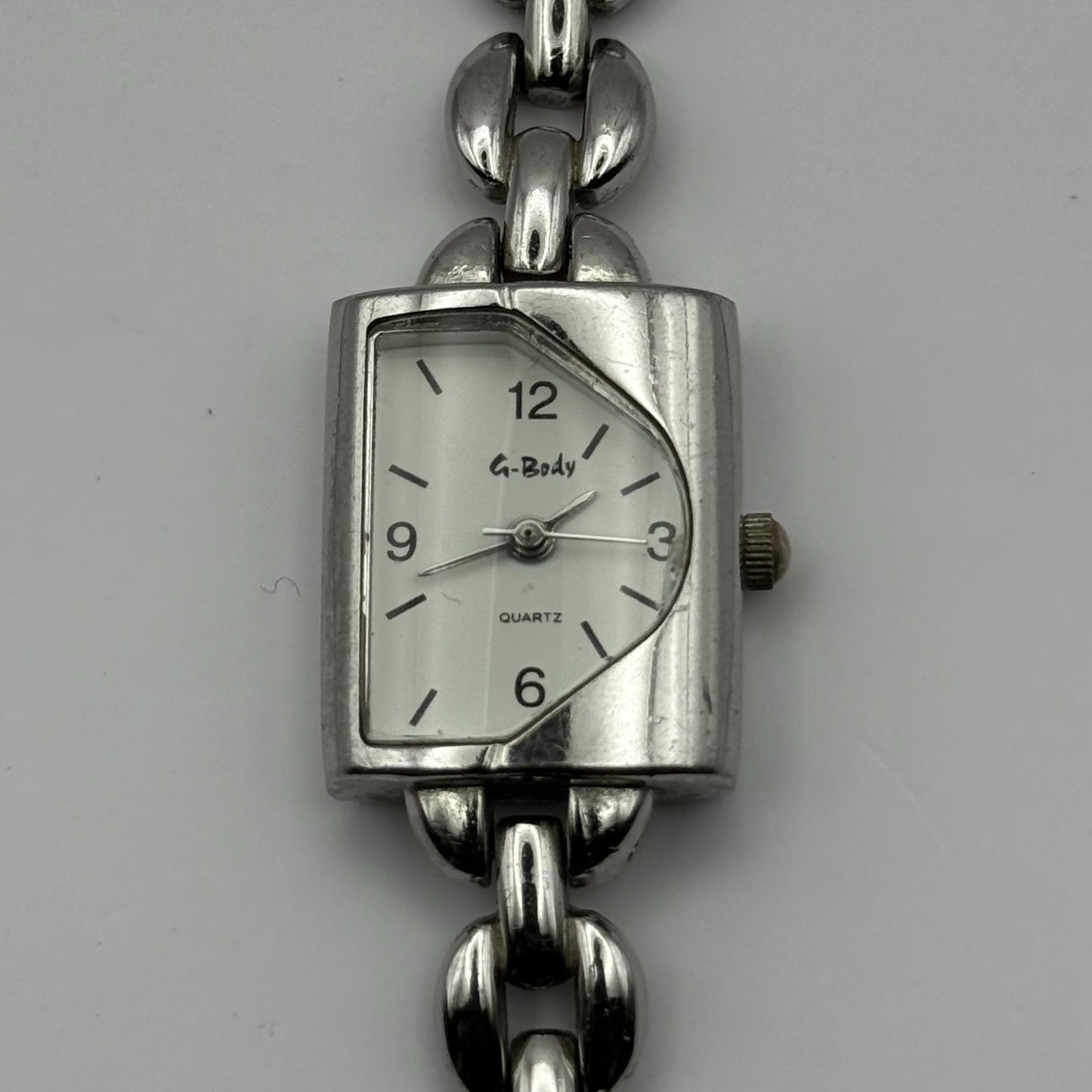 G-Body Time Ladies Quartz Watch White Dial Silver Tone Bracelet Working 19mm