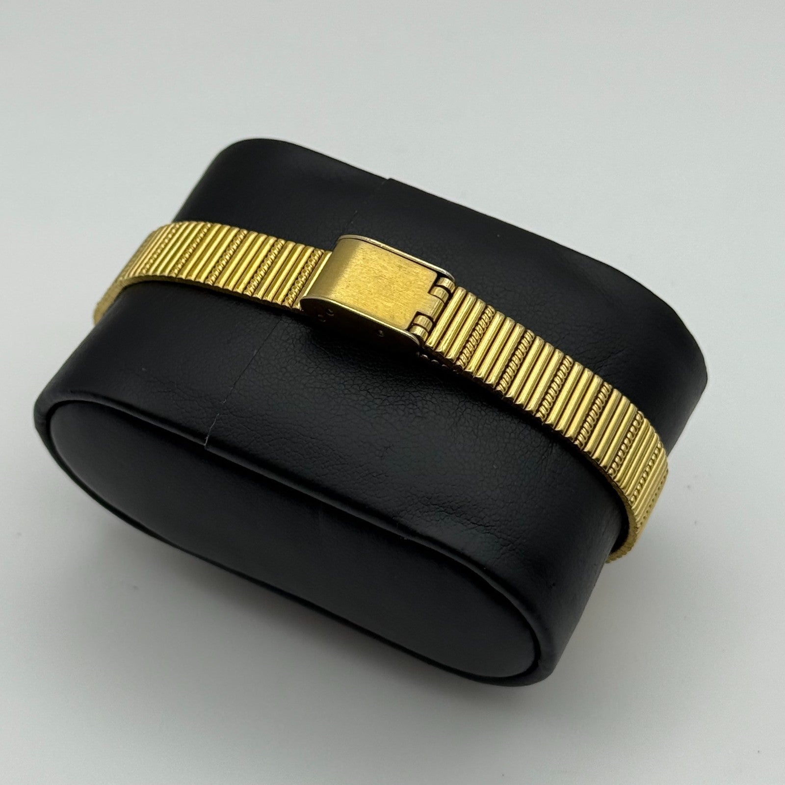 19mm Working Vintage Citizen Japan Ladies Gold Plated Quartz Watch 7 Inches