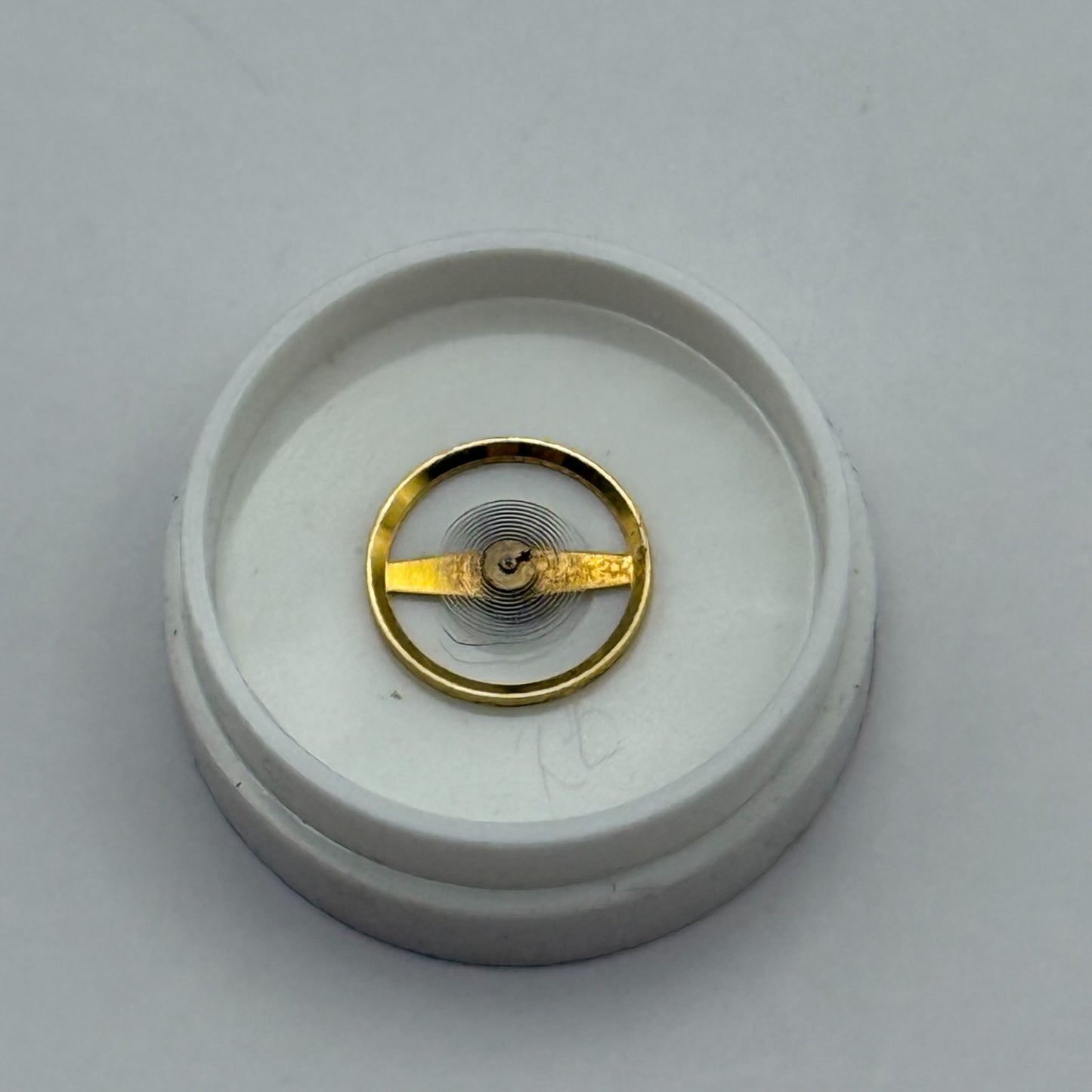 BFG 927 Balance Wheel Complete And Spring 6¾-8’’’  1512 M Watch Movement Parts 