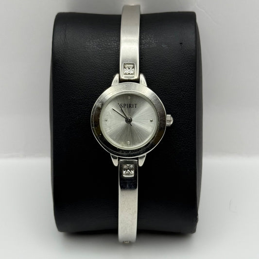 Working Spirit Ladies Silver Tone 22mm Quartz Watch New Battery 7 Inches