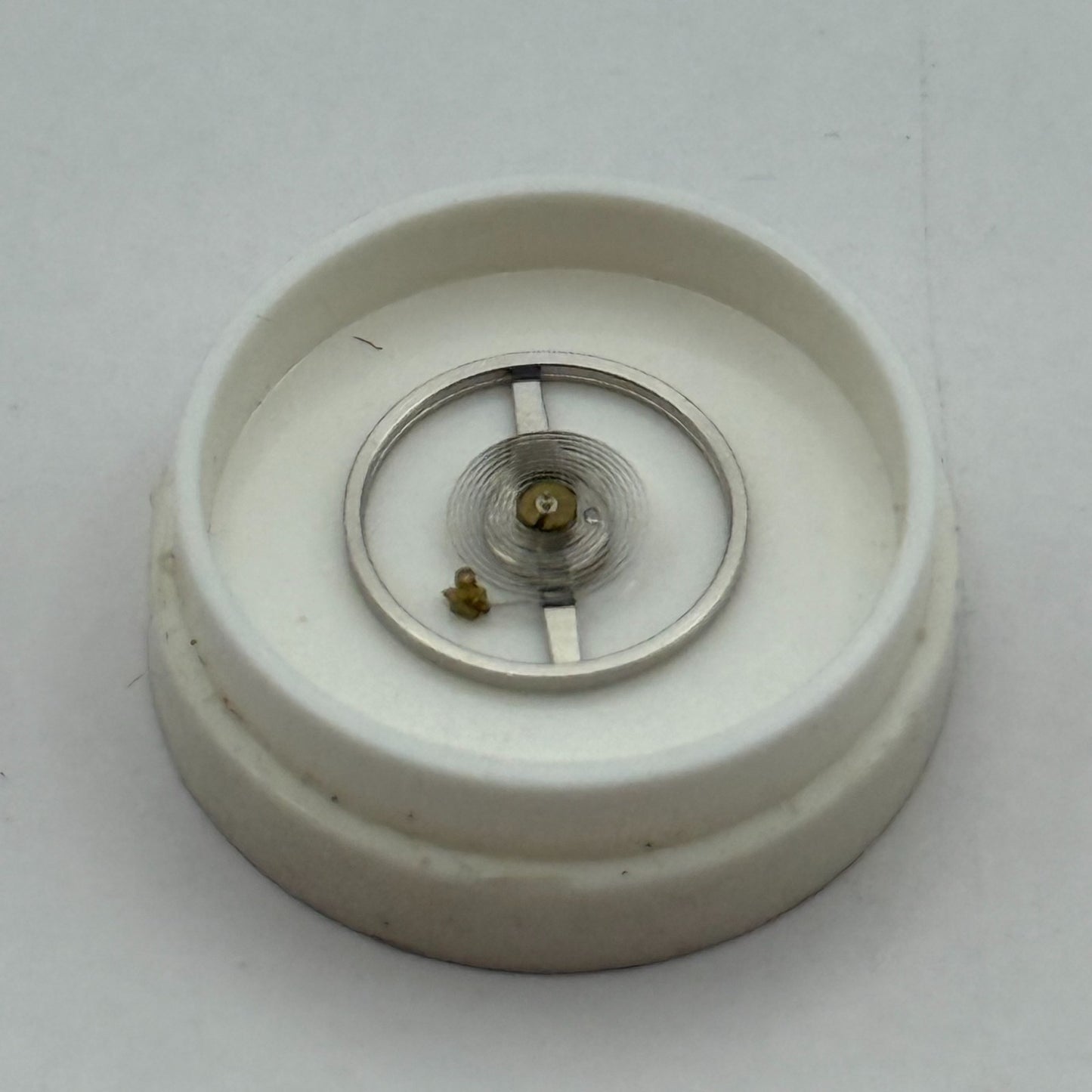 BFG 58 158 Balance Complete a pl. + a dgt. Renata 1540 Watch Movement Parts