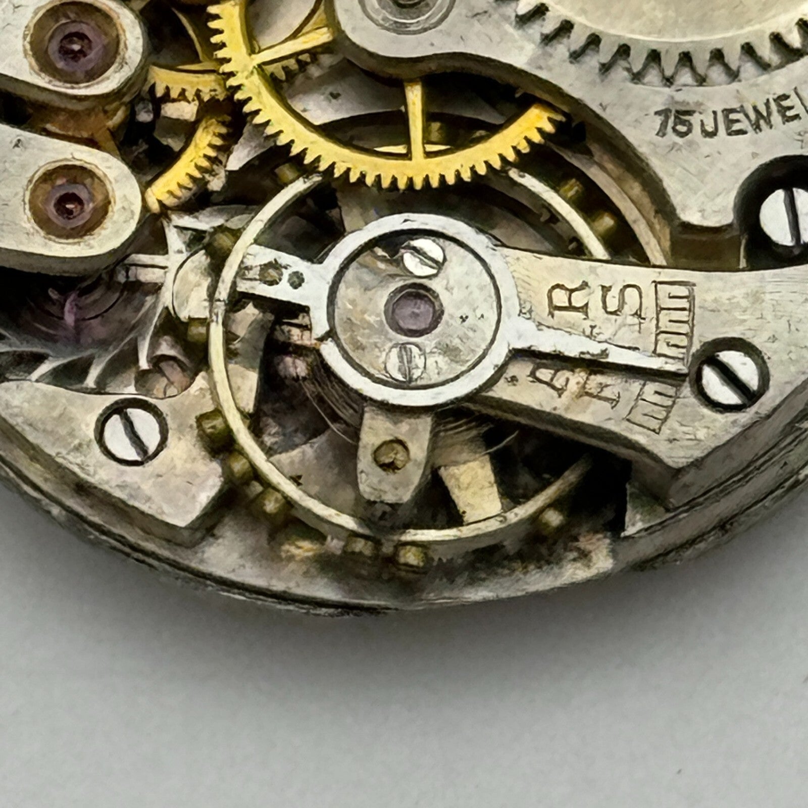 23.6mm Buren Dawsons LTD Dunedin Manual Wind Watch Movement Swiss Vintage PARTS