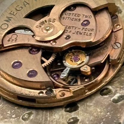 Omega 671 Automatic Watch Running Square 161.014 Vintage Swiss Parts Repair 26mm