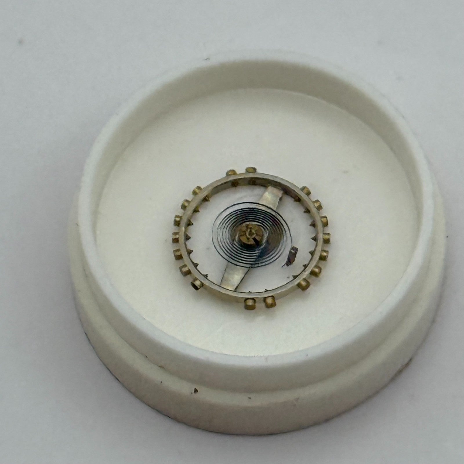 AS 1051 Balance Wheel Complete And Spring 5¼’’’ 34 M Watch Movement Parts NOS