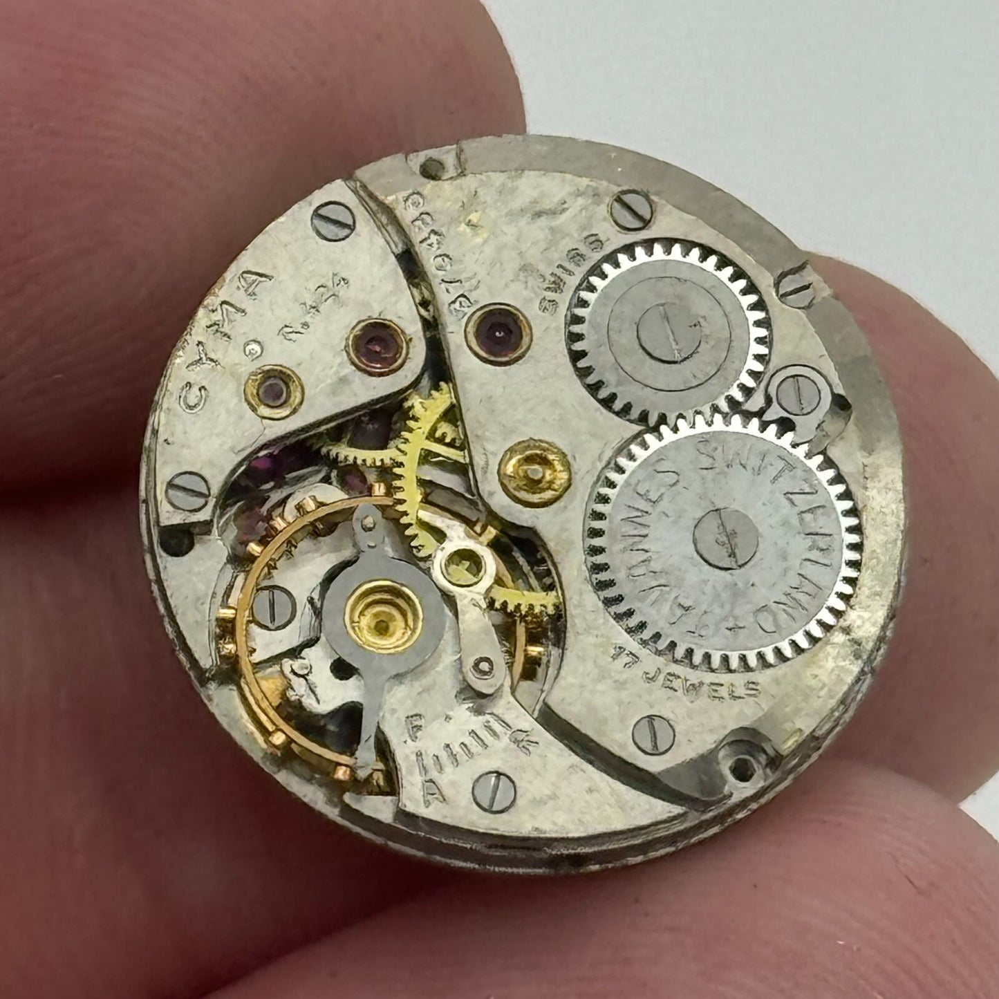 19.7mm Cyma R.424 Sub Seconds Manual Wind Watch Movement Swiss Vintage PARTS