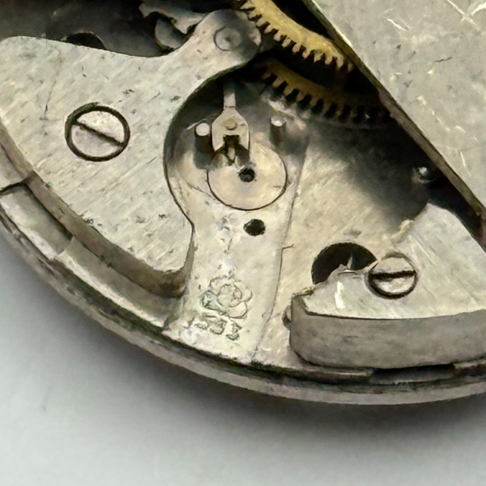 EB 1553 Watch Movement Ingersoll Manual Wind Vintage Swiss Parts Repair 23.7mm