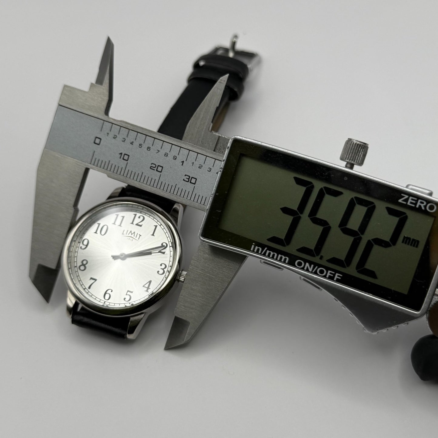 Limit 1912 Ladies Quartz Watch Silver Dial Black Strap Working 34mm New Battery