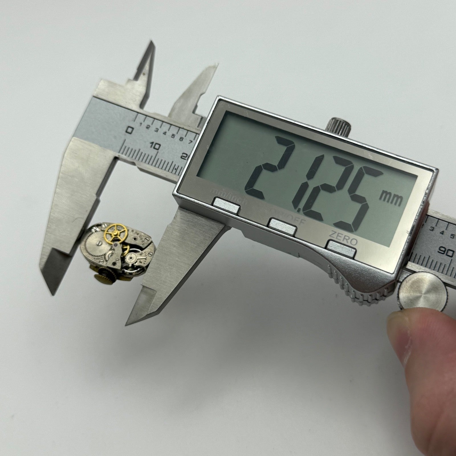 Elgin Grade 620 Watch Movement De Luxe Sweep Seconds 1951 21/0s American Parts