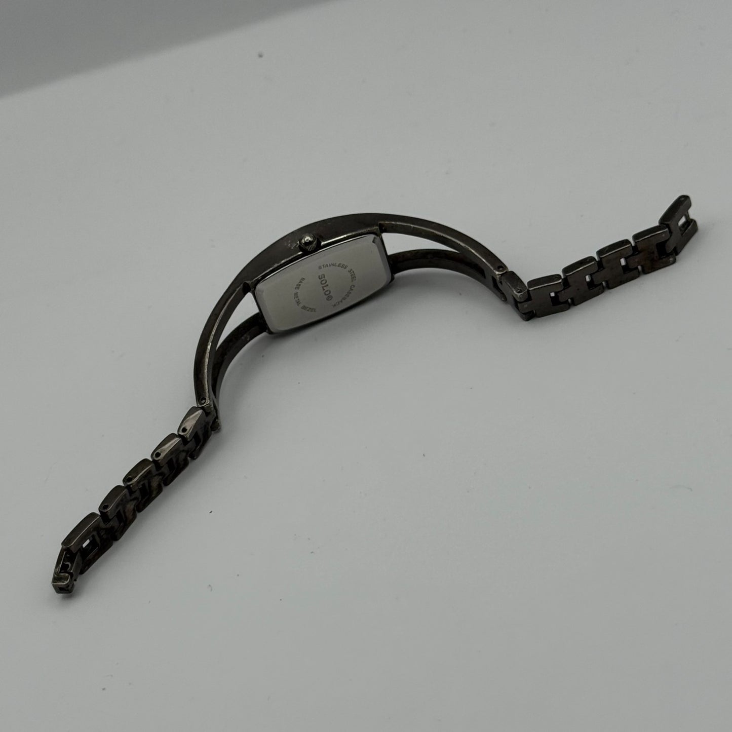 Solo Ladies Quartz Watch Silver Dial Crystal Accents Bracelet Working 20mm