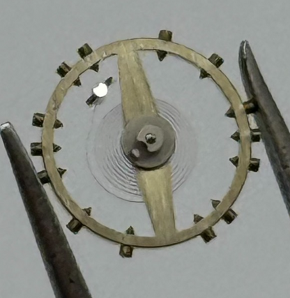 FHF 34 Balance Wheel Complete And Spring 7¾’’’ 1047 M Watch Movement Parts NOS