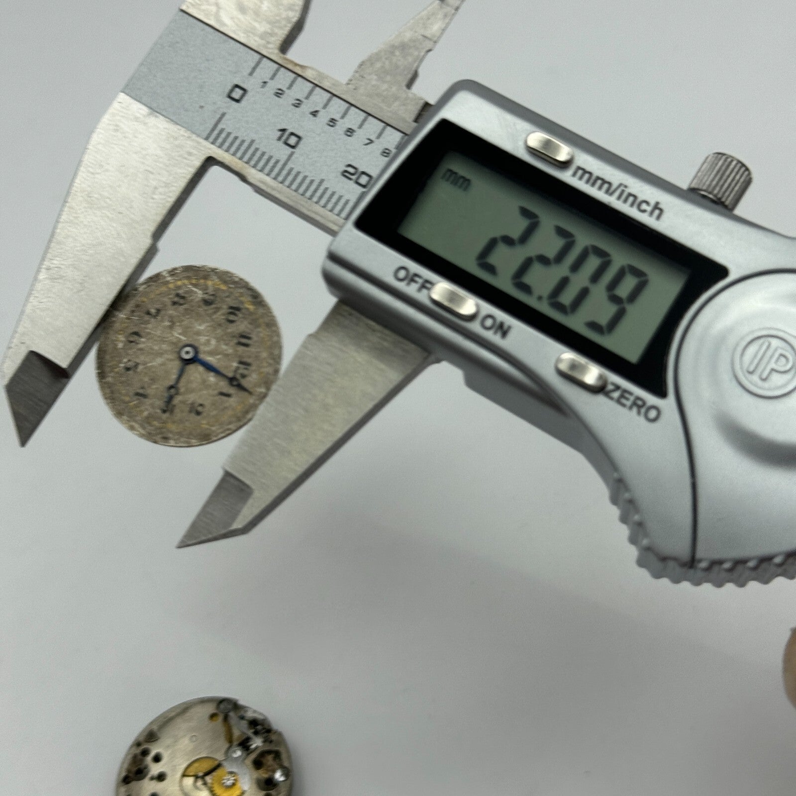 23.6mm Rotary As A Schild 15 Jewels Swiss Manual Wind Watch Movement PARTS