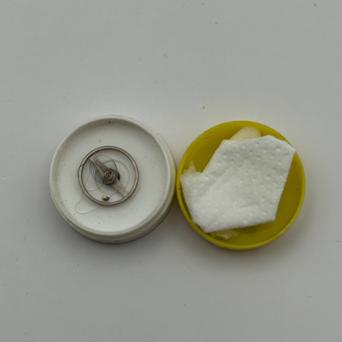 Oris 280, 410 Balance Complete Renata 330 M Watch Movement Parts Vintage DAMAGED