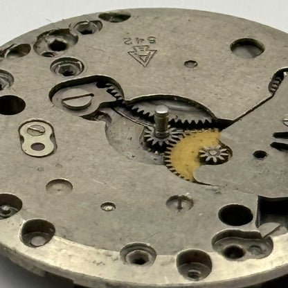 Amida 542 Watch Movement Manual Wind Vintage Swiss 4 Jewels Parts Repair 27mm