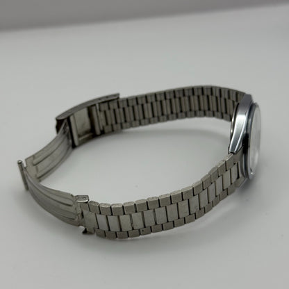 Citizen CQ Quartz Watch 6110-073185 Date Silver Tone Japan 30mm PARTS REPAIR