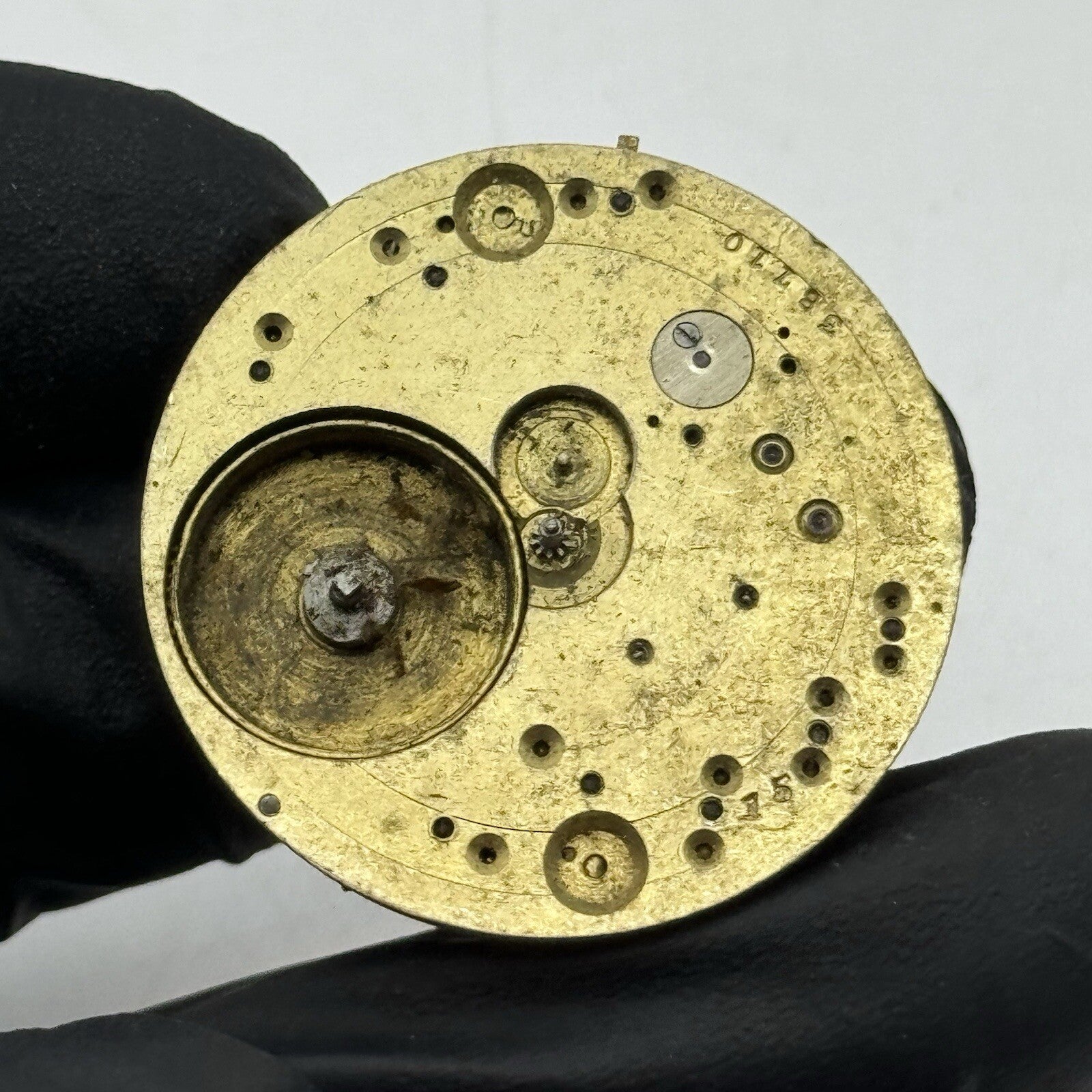 33.7mm Milleret Geneve Cylinder Watch Movement No Dial Hands FOR PARTS