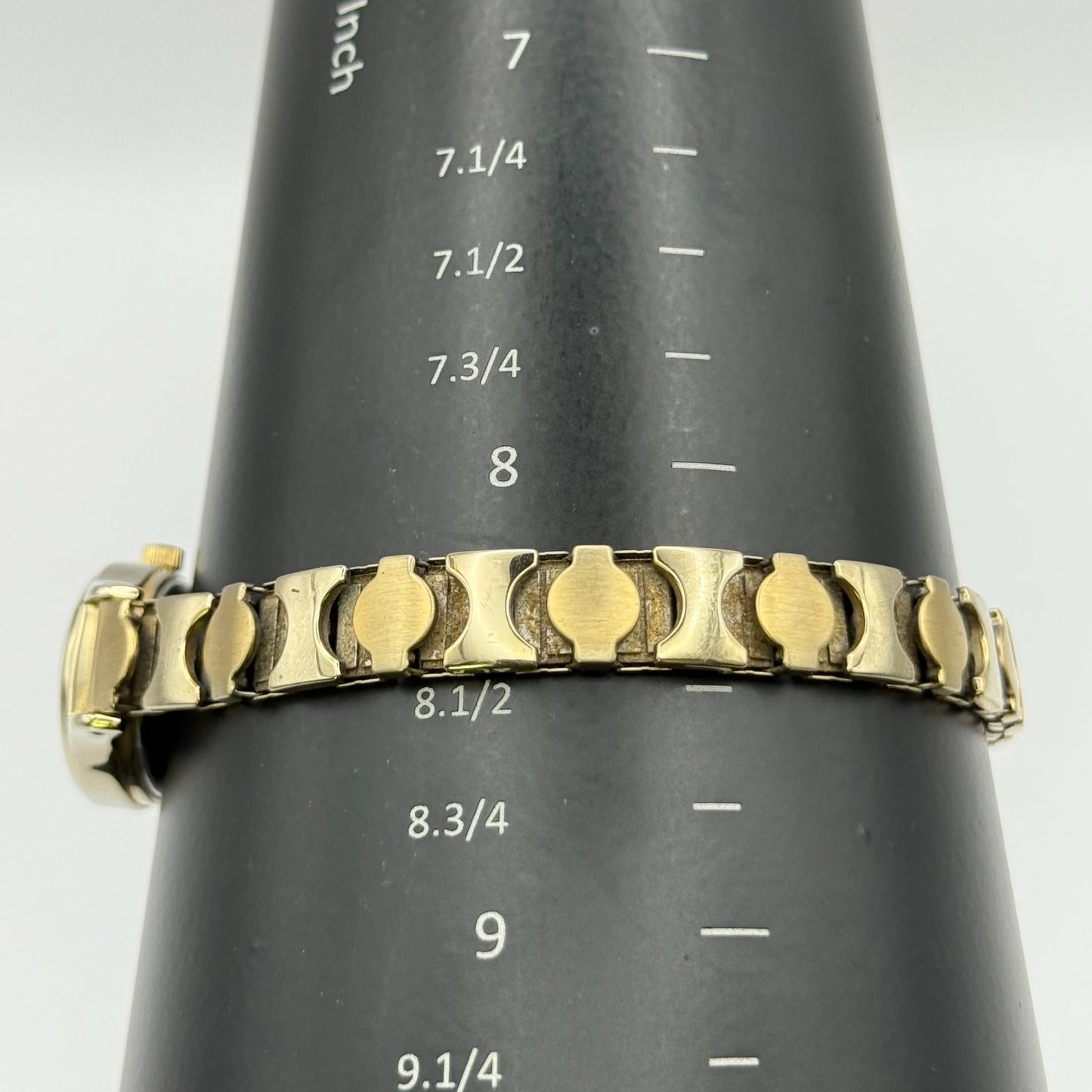 Timex Ladies Quartz Watch Oval Dial Gold Tone Stretch Band Steel Working 21mm