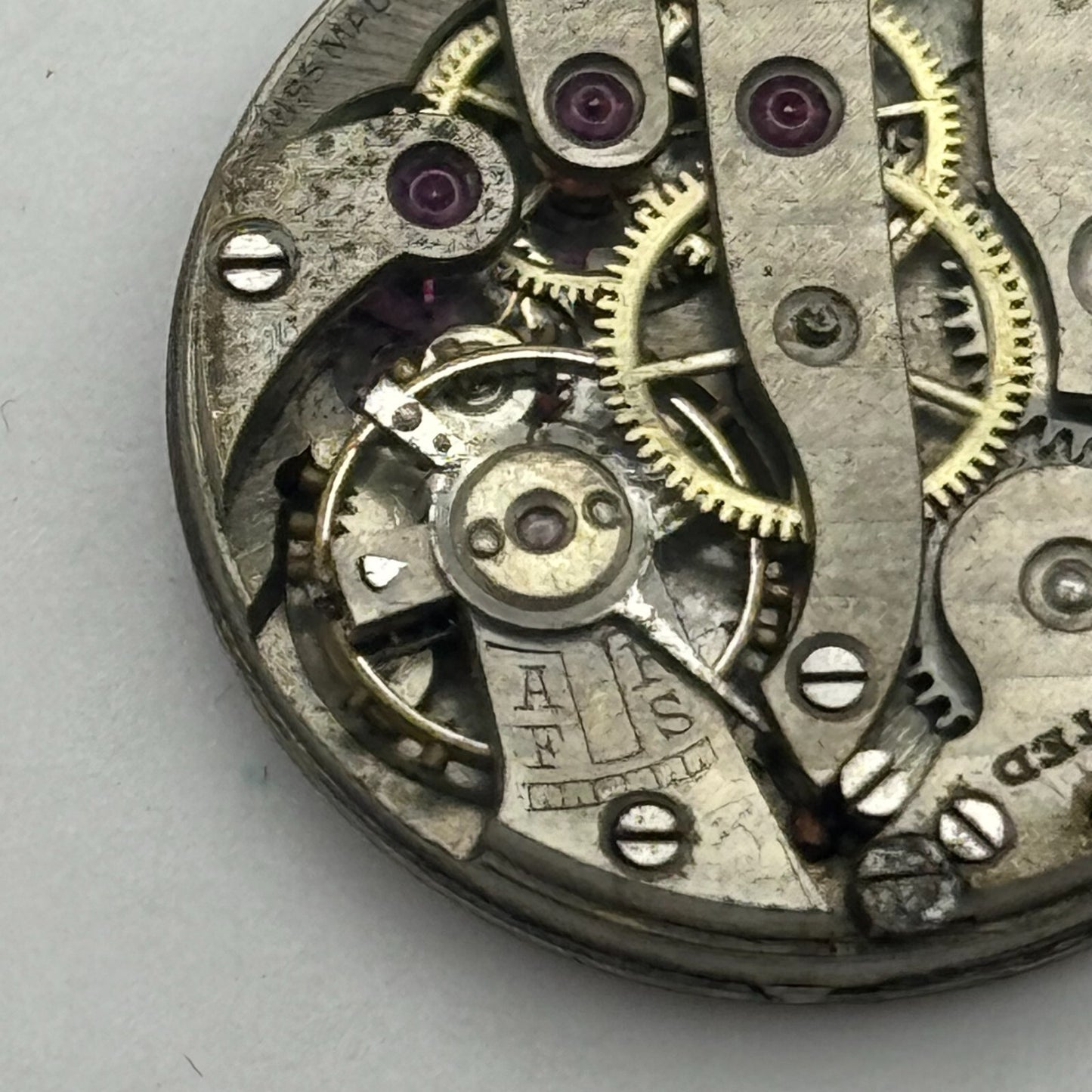 23.5mm Unidentified High Grade Manual Wind Swiss Watch Movement Vintage PARTS