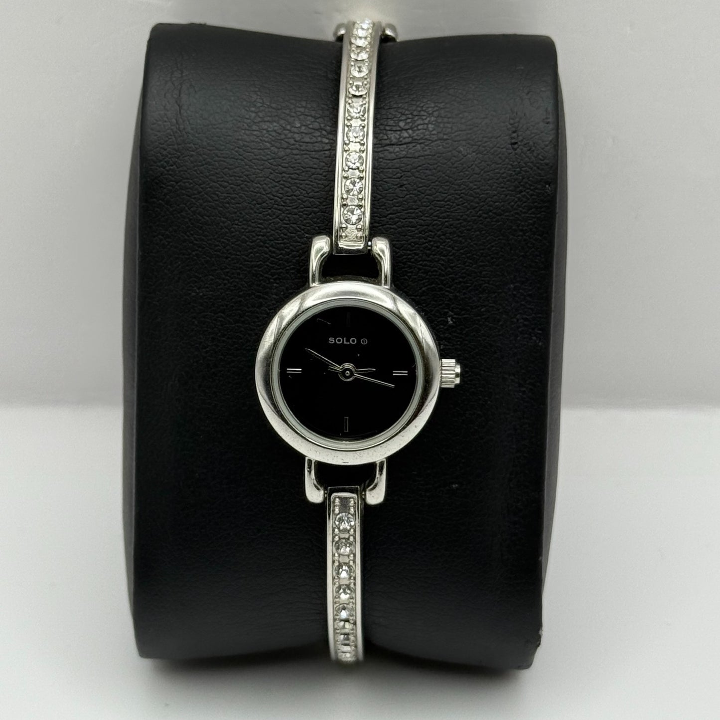 Solo Ladies Quartz Watch Black Dial Rhinestone Accents Bracelet Working 19mm