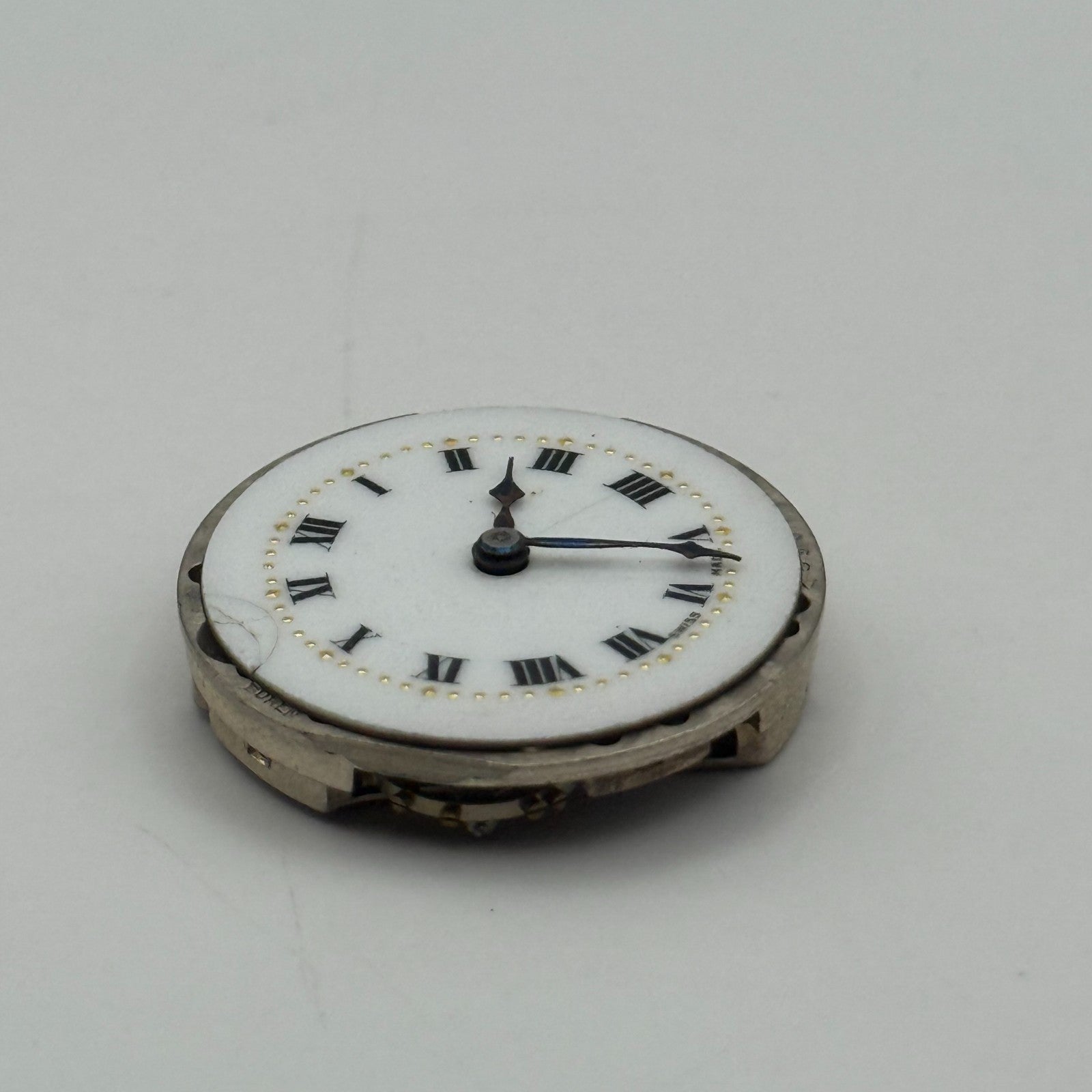 Buren Grand Prix Good Balance Watch Movement Manual Wind Vintage Parts 23.7mm