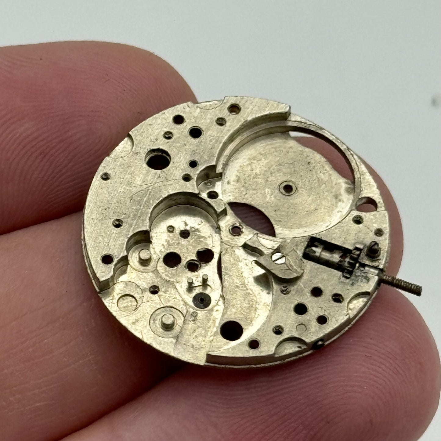 25.9mm Men's Felsa F 465 Partial Manual Wind Watch Movement Vintage Swiss PARTS
