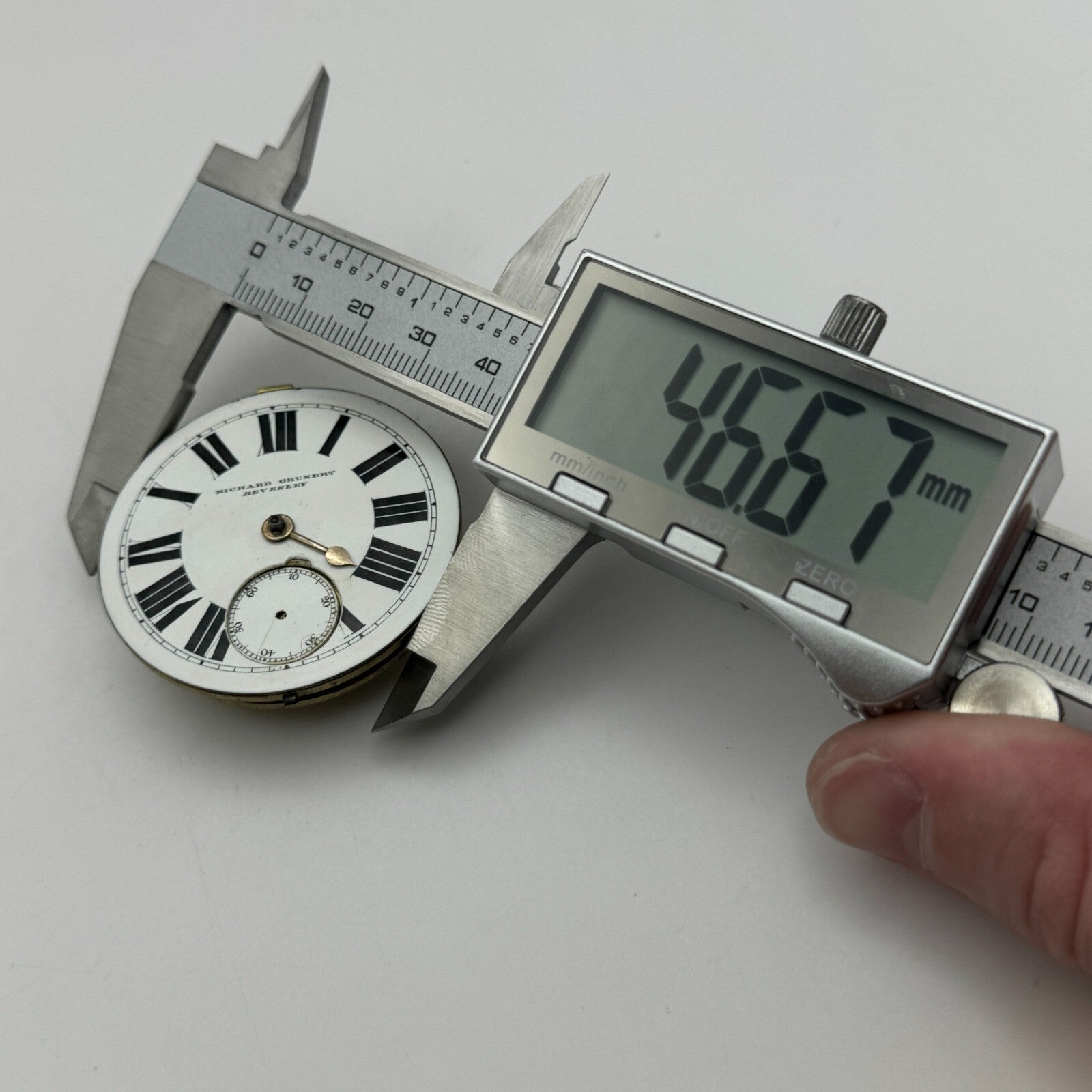 46.6mm Richard Grunert Beverley Antique Key Wound Pocket Watch Movement PARTS