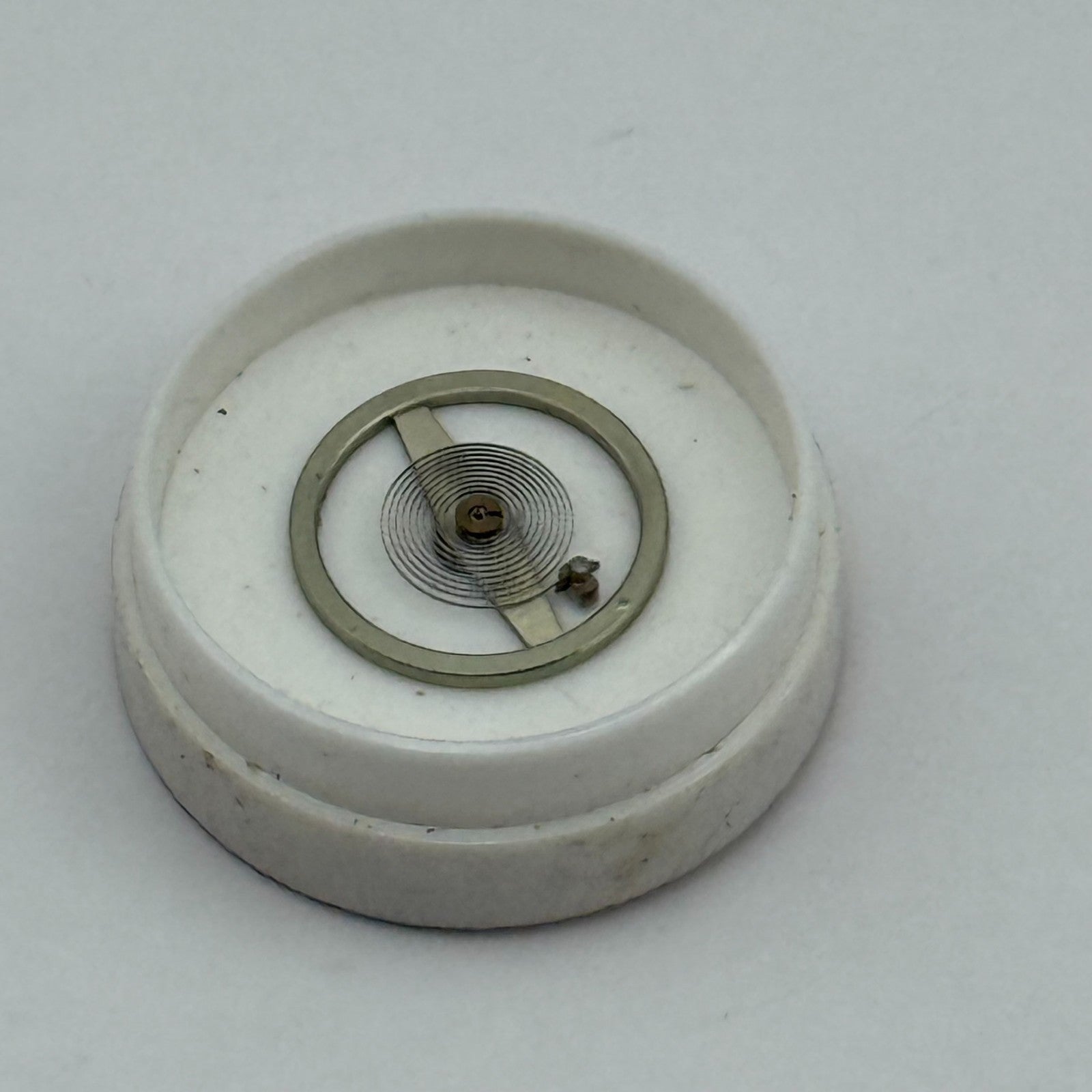 Lanco 1087 Balance Wheel Complete And Spring 873 Renata Watch Movement Parts 