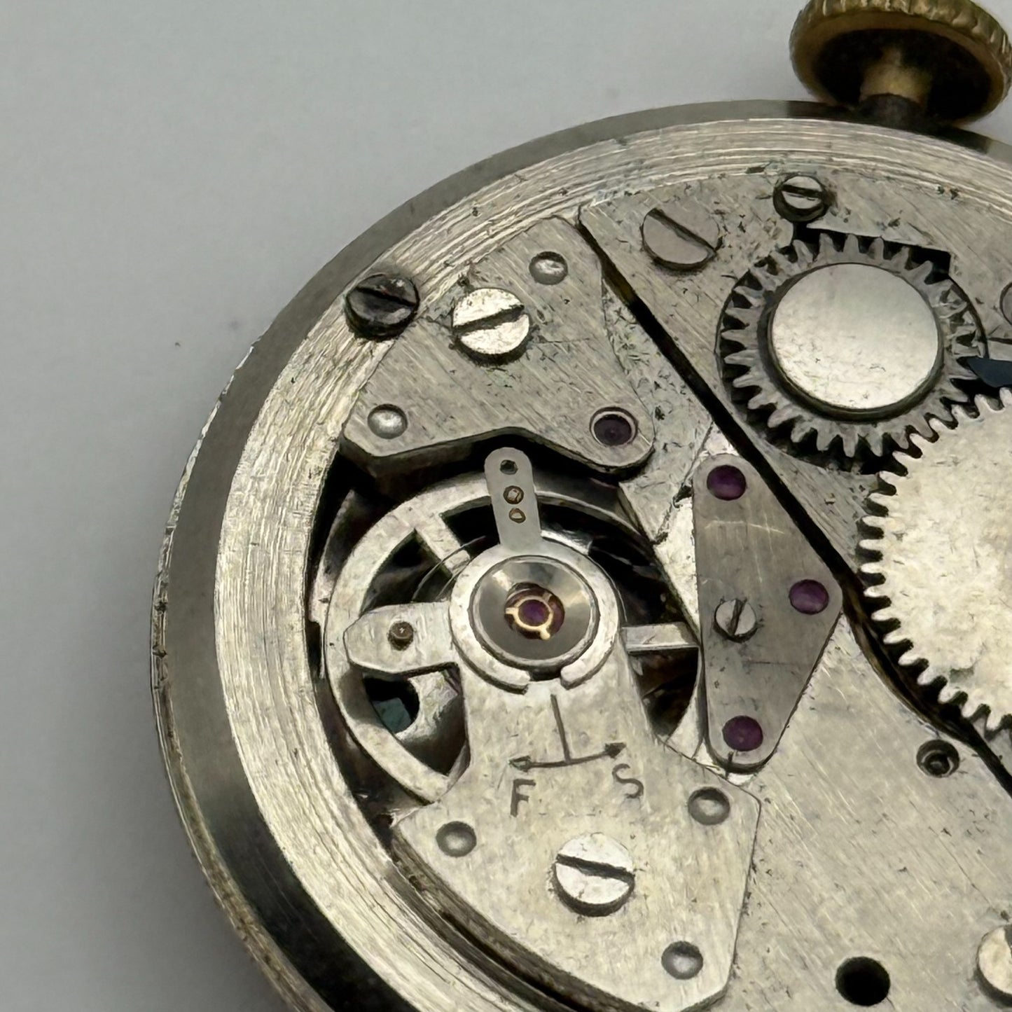 Smiths 21 Jewels Date Pointer Watch Movement Manual Wind Vintage Parts 30.4mm