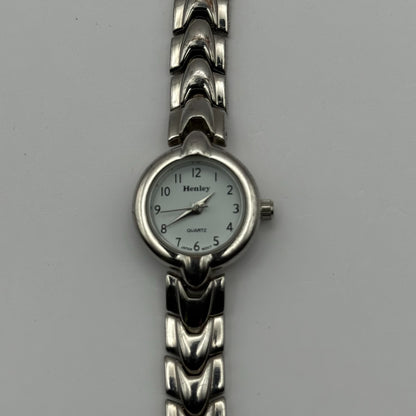 Henley Ladies Quartz Watch White Dial Silver Tone Bracelet Japan Working 21mm