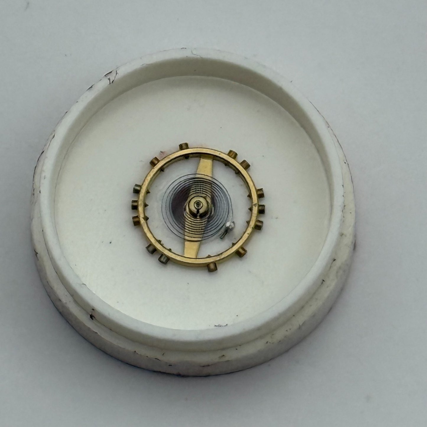 FEF 270 Balance Wheel Complete And Spring  5¼’’’ 73 M Watch Movement Parts NOS