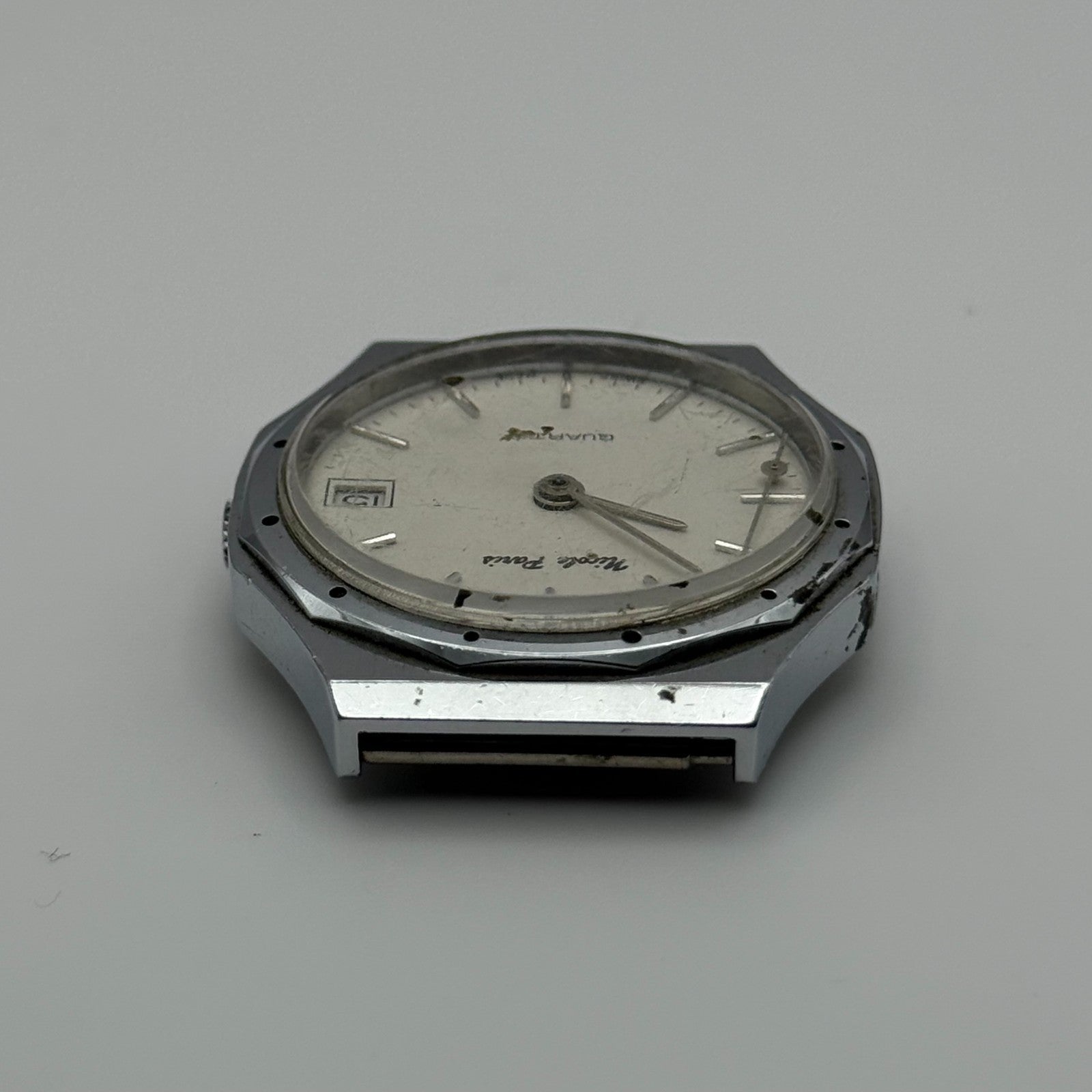 EB 870.111 Quartz Watch Nicole Paris Date Dial Swiss 33mm UNTESTED PARTS REPAIR