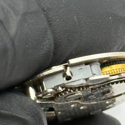 Parrenin 264D Watch Movement Remex Hong Kong Manual Wind Vintage Parts 27mm