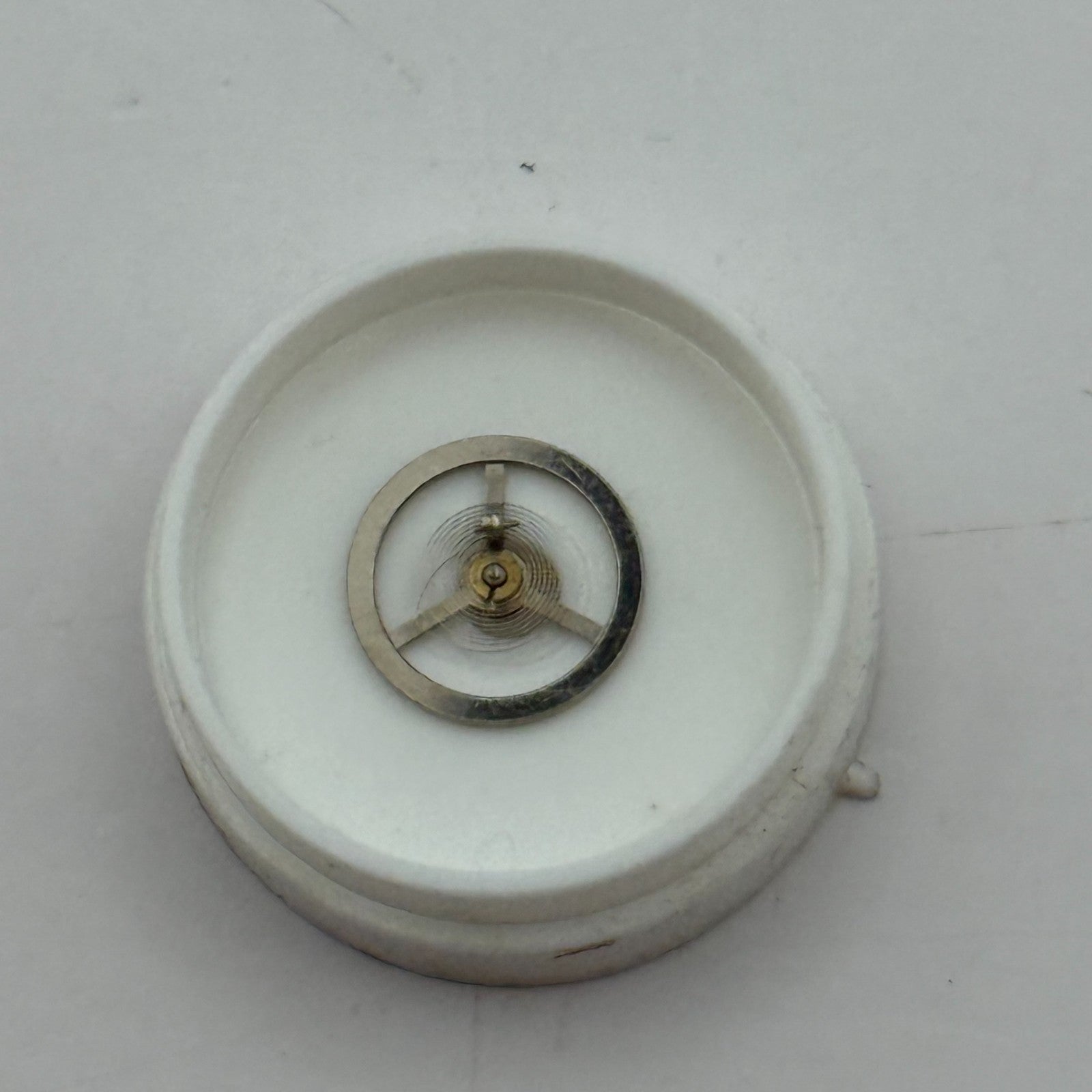 EB 1612 Balance Wheel Complete And Spring 6¾–8’’’ 950 Watch Movement Parts NOS