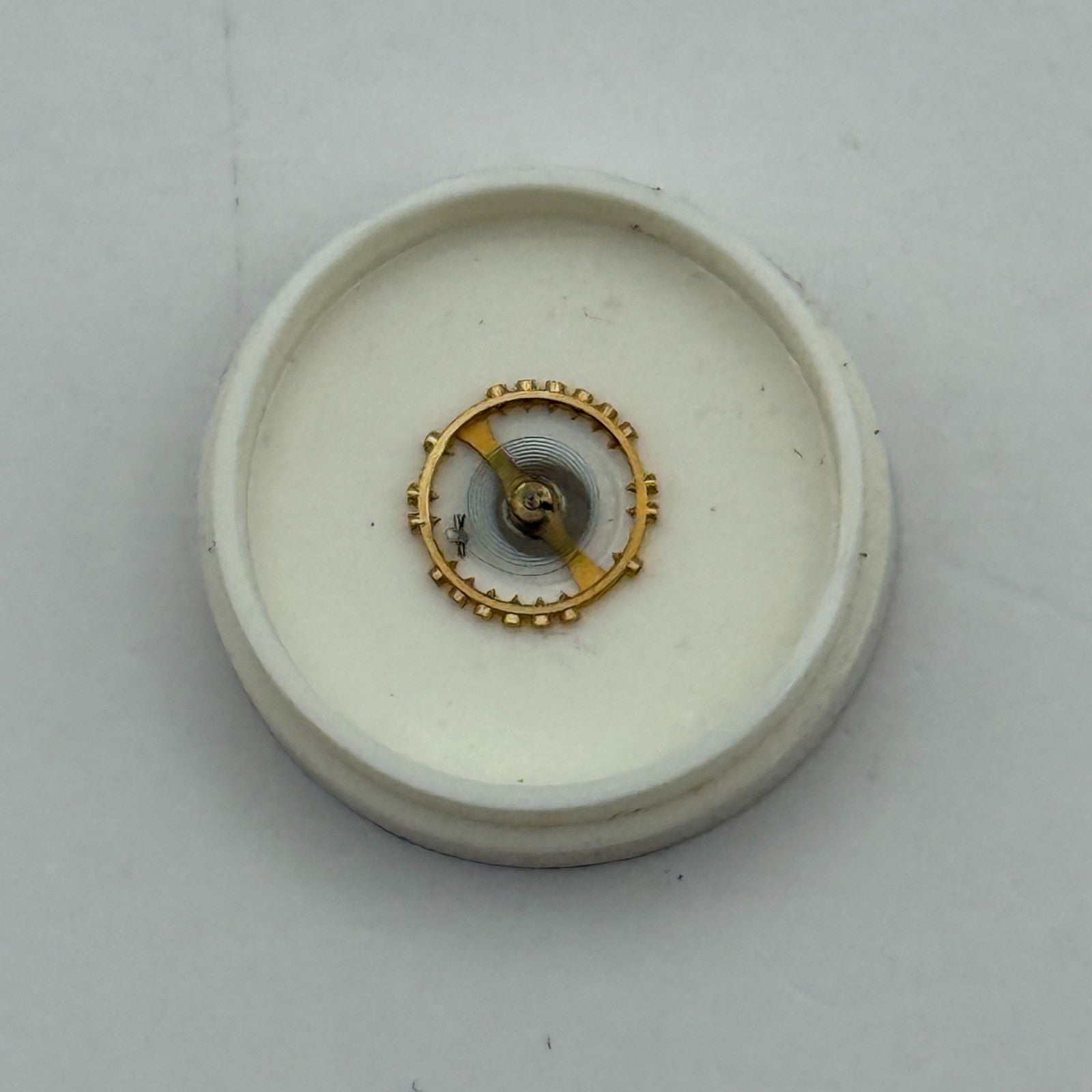AS 976 1012 Balance Wheel Complete And Spring 29 M Watch Movement Parts NOS