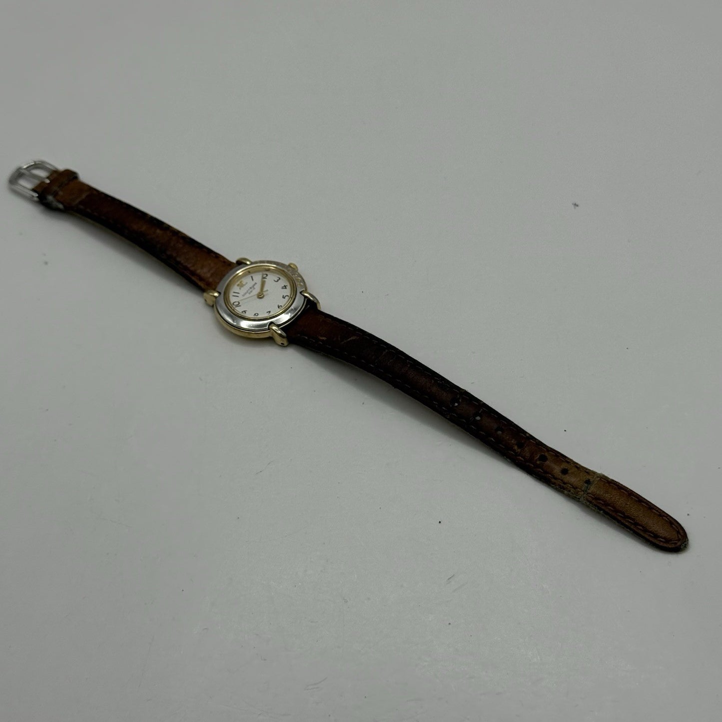 23mm Working Ladies Vintage Courreges Paris V401-0700 White Dial Quartz Watch