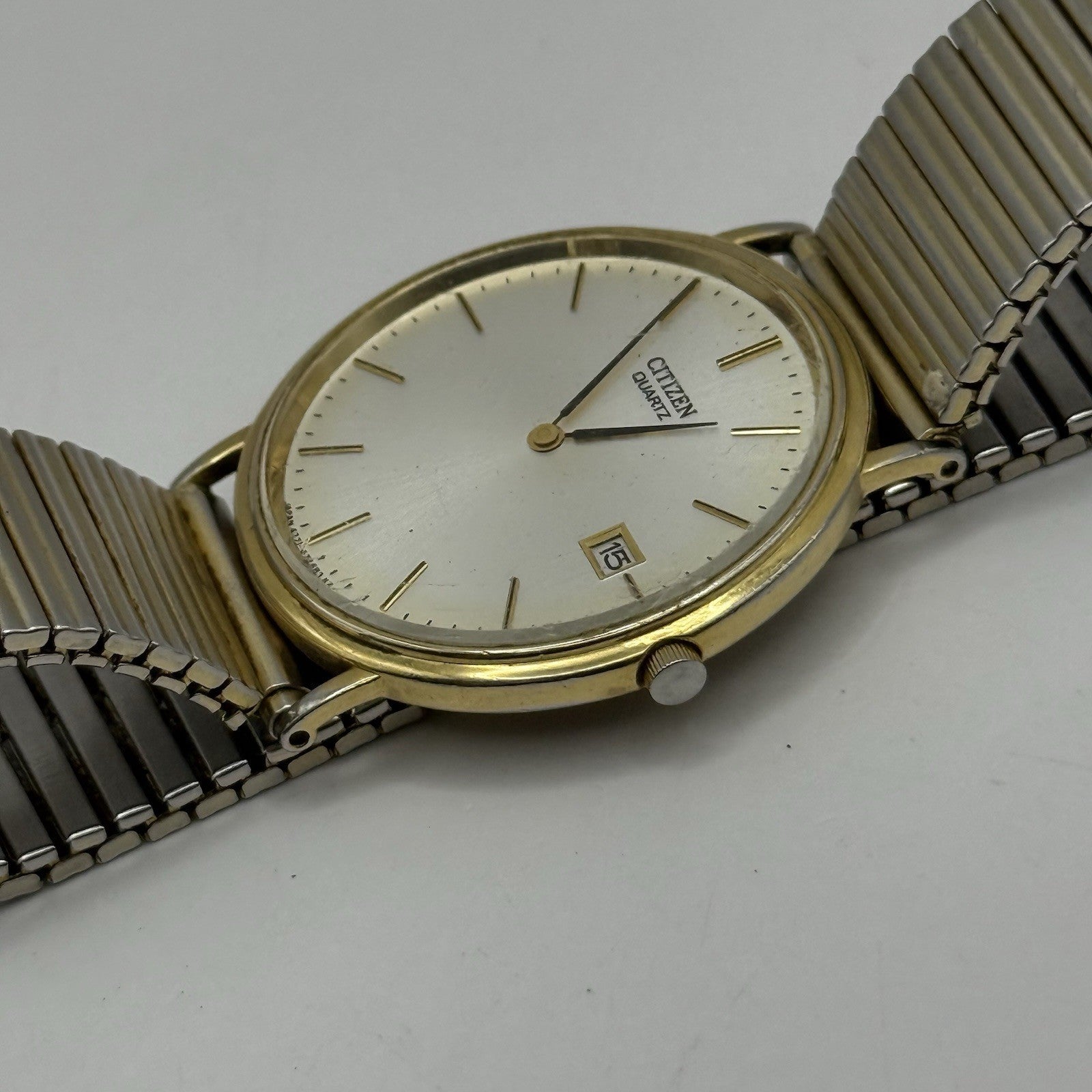 33mm Working Vintage Unisex Citizen Gold Plate Date Dial Expandable Quartz Watch
