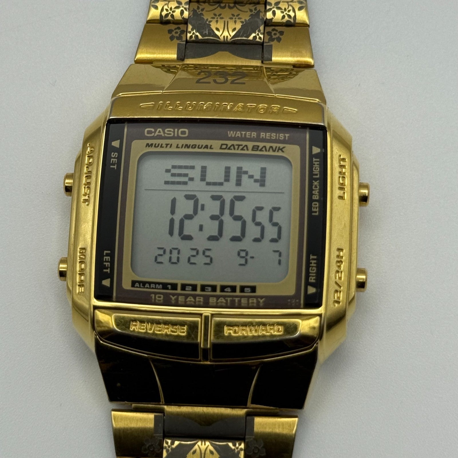 Casio Men’s Illuminator Quartz Watch Data Bank Dual Time Gold Tone Working 35mm